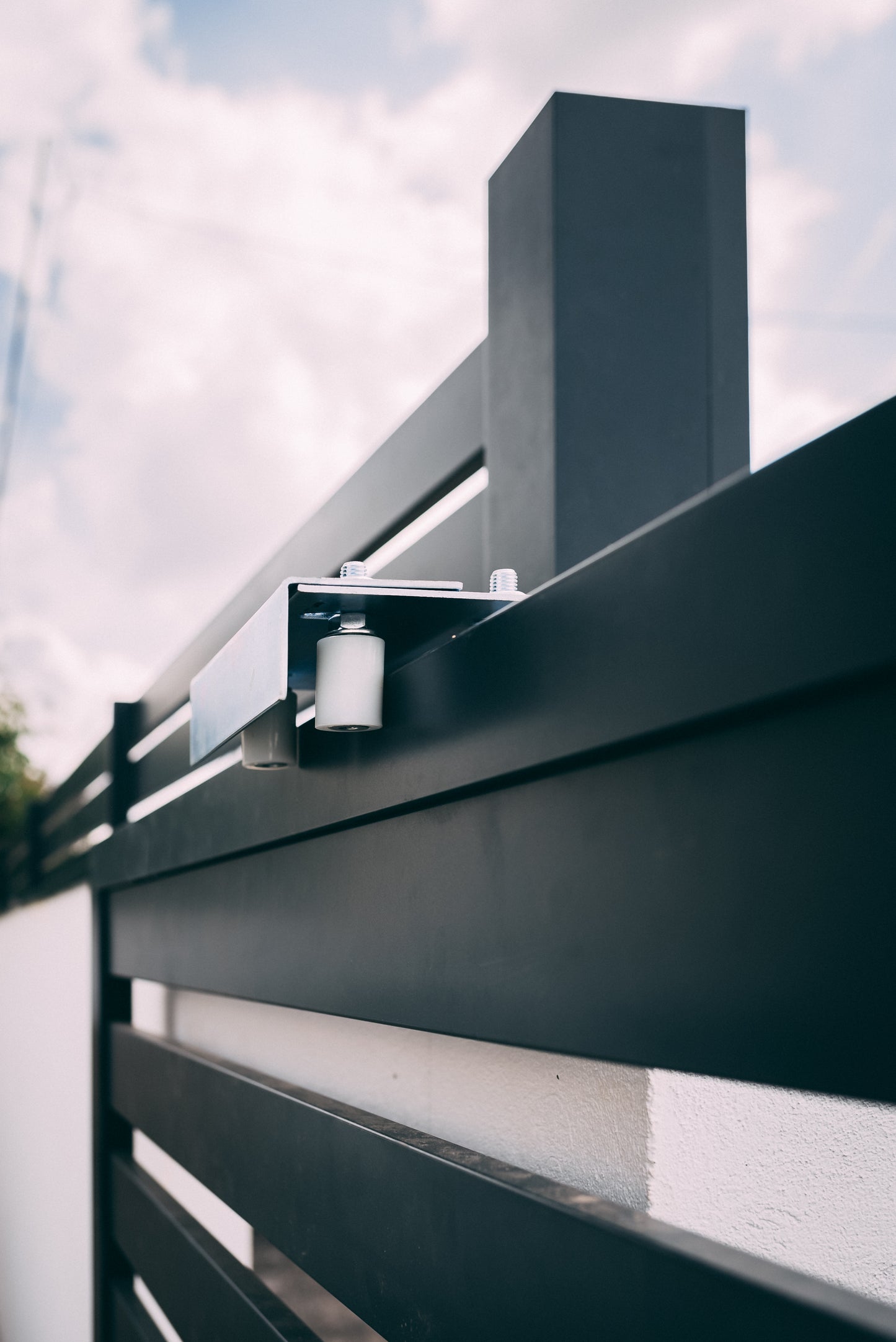 GARDURI DIN ALUMINIU