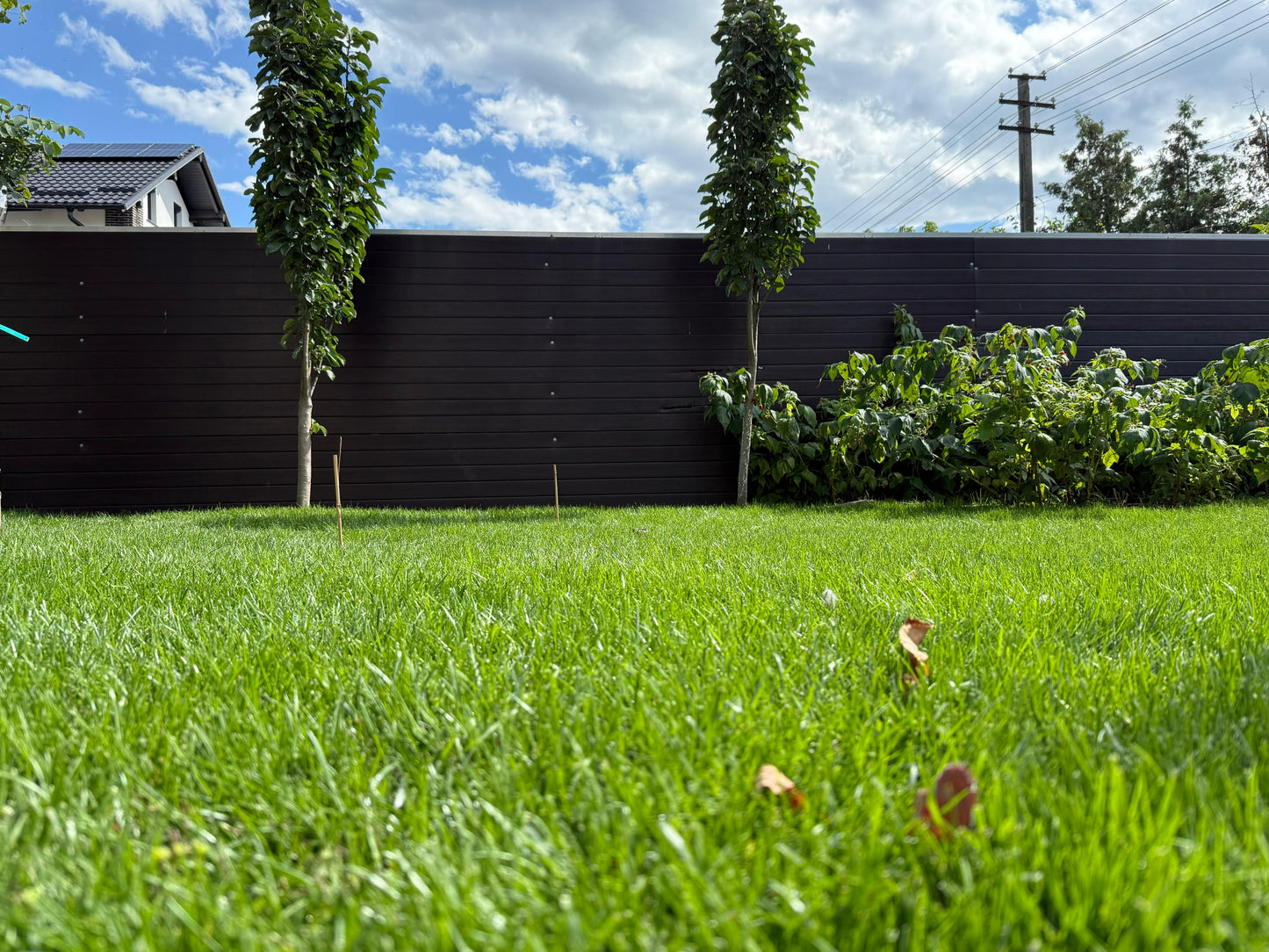 Garduri din panouri sandwich